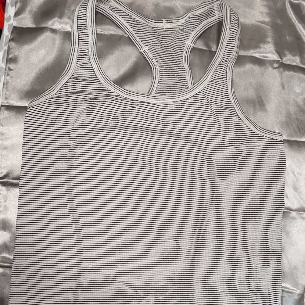 lululemon swiftly size 4 tank